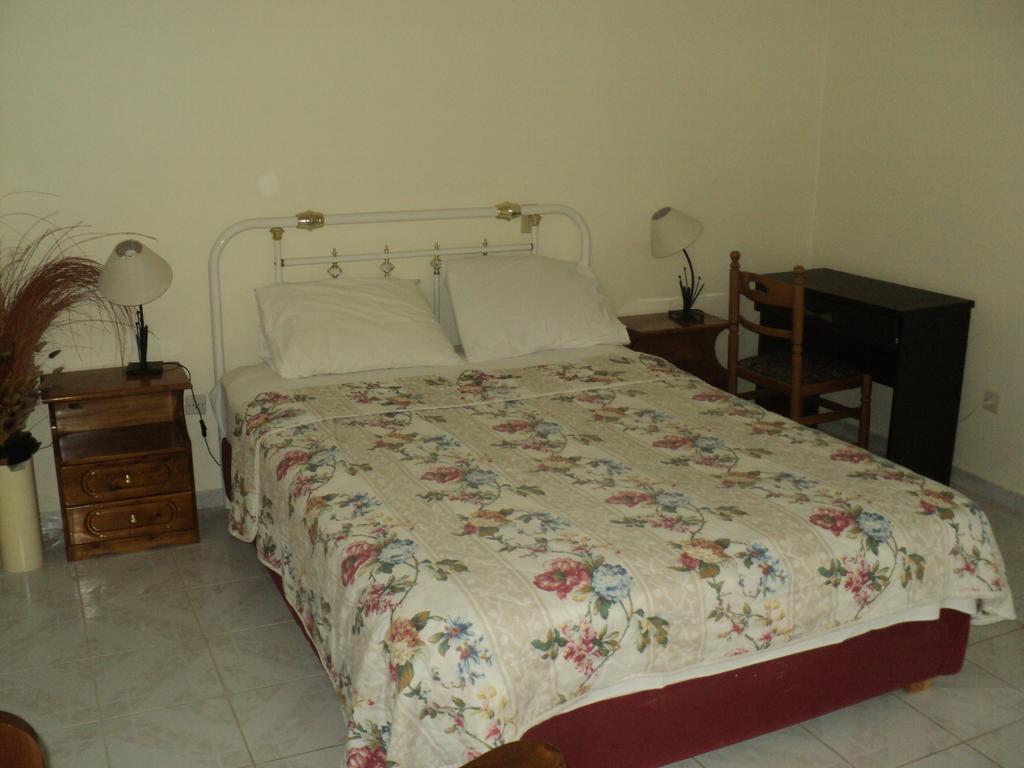 Miloi Rooms And Apartments ห้อง รูปภาพ