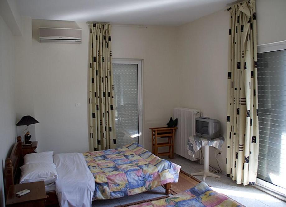Miloi Rooms And Apartments ภายนอก รูปภาพ