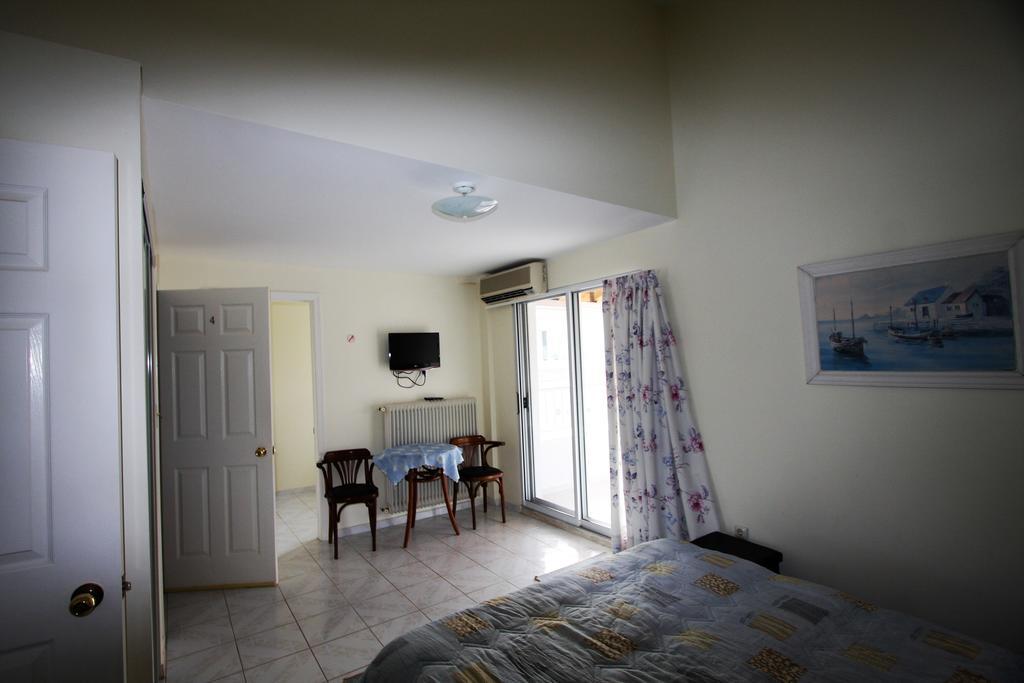 Miloi Rooms And Apartments ภายนอก รูปภาพ