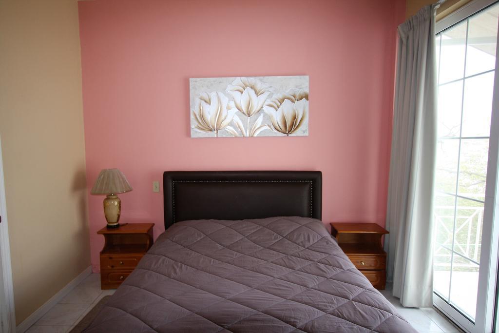 Miloi Rooms And Apartments ภายนอก รูปภาพ
