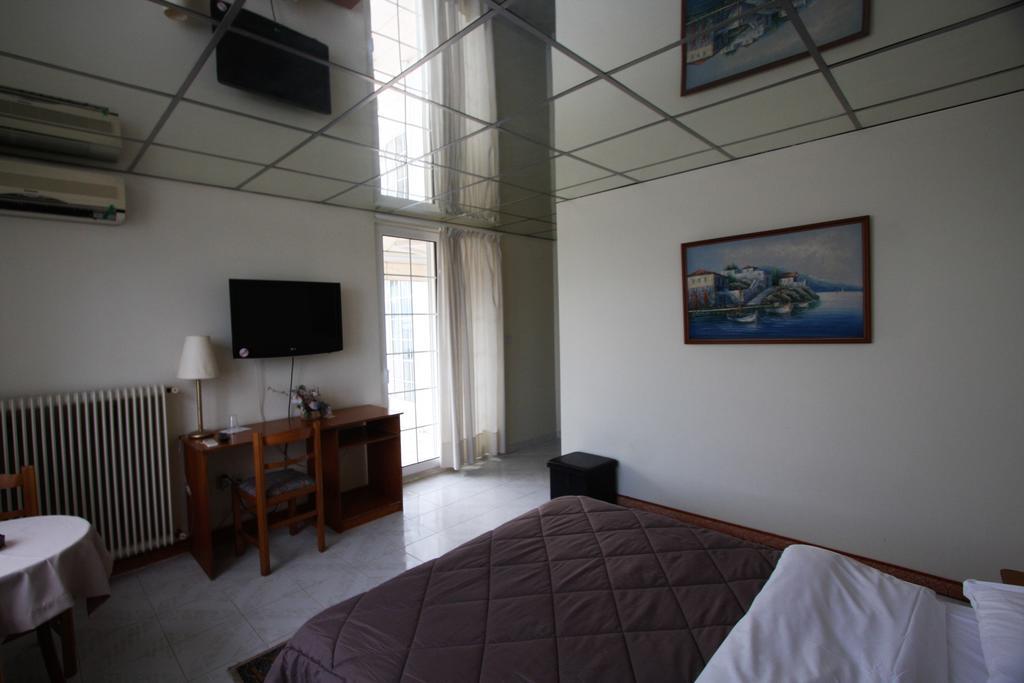 Miloi Rooms And Apartments ภายนอก รูปภาพ