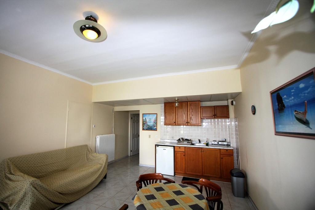 Miloi Rooms And Apartments ภายนอก รูปภาพ