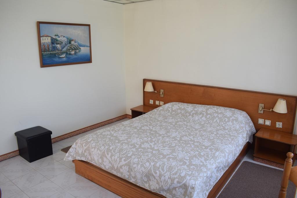 Miloi Rooms And Apartments ภายนอก รูปภาพ